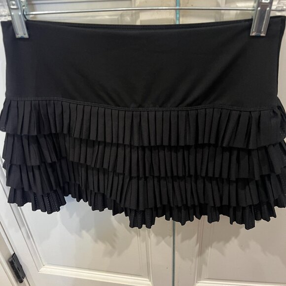 Lucky in Love - Women's Core Mon Amie Skirt - Picture 1 of 4